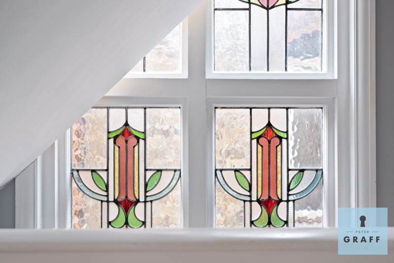 FLANK WALL WINDOW- click for photo gallery